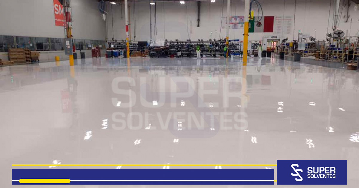 autonivelador-para-pisos-super-solventes-autonivelante